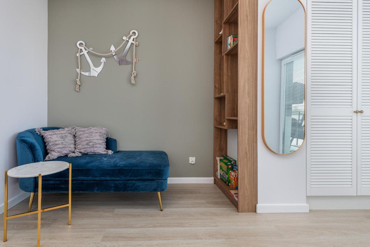 Apartament Swinoujscie Port By Renters Apartment Екстериор снимка